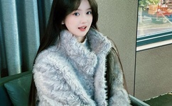 王爷采花我采草